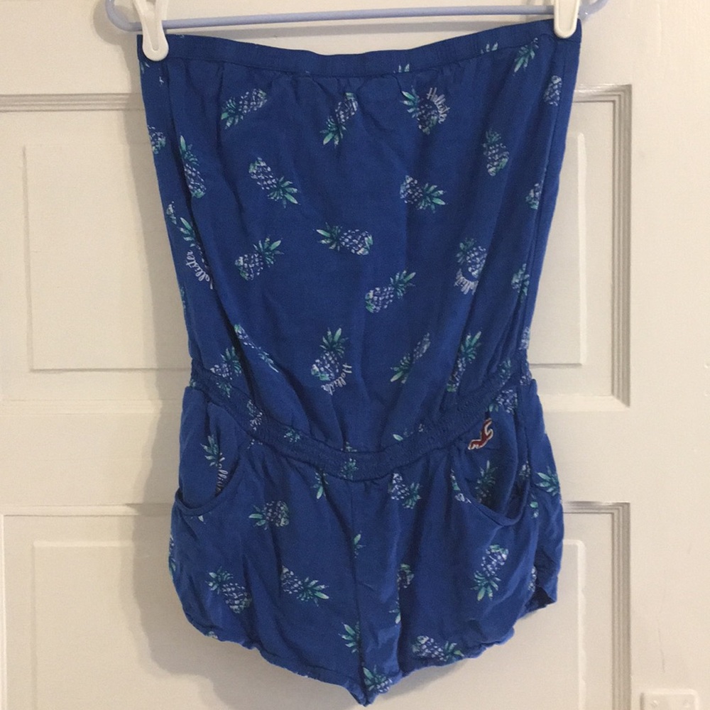 Sleeveless romper shorts